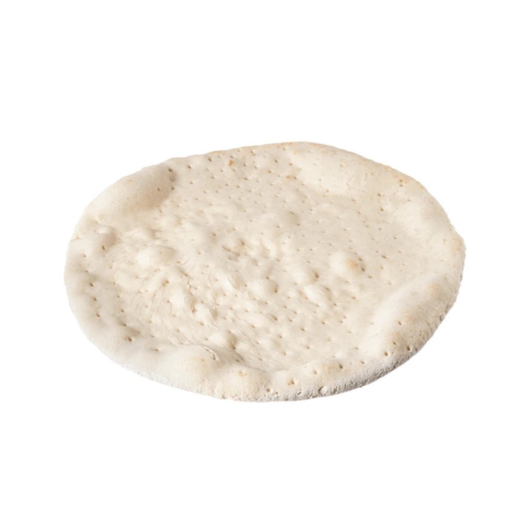 Round gluten-free pizza base, plain and untopped